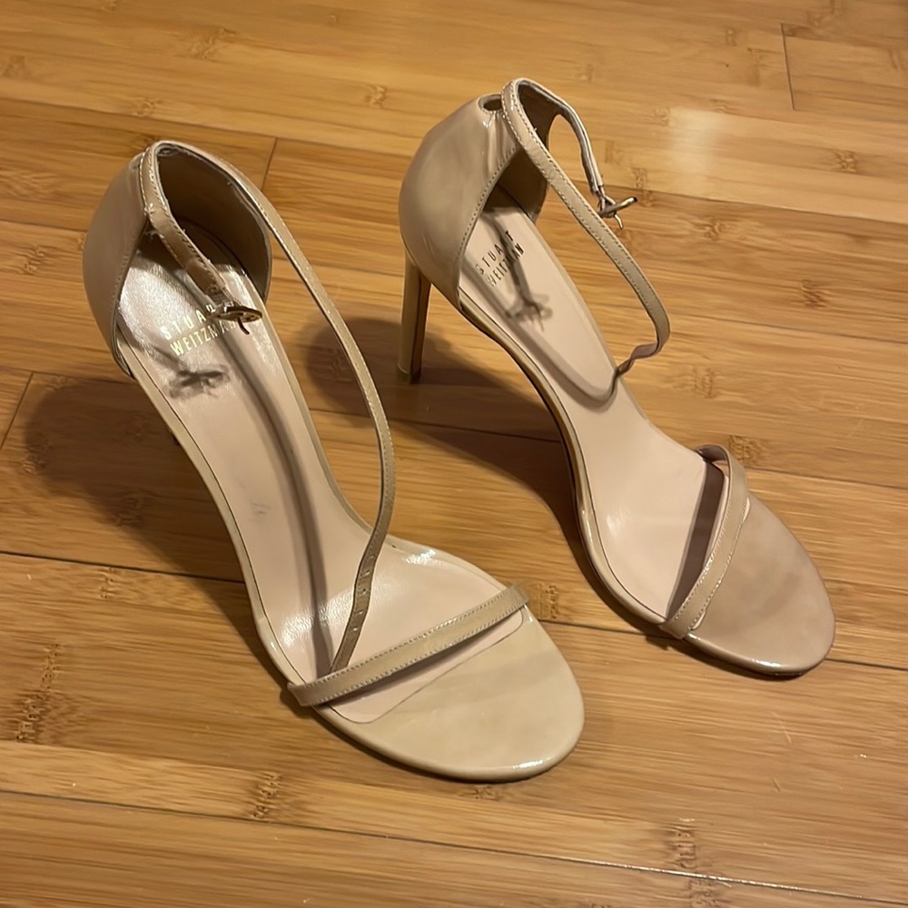 Stuart Weitzman beige sandal, size 10